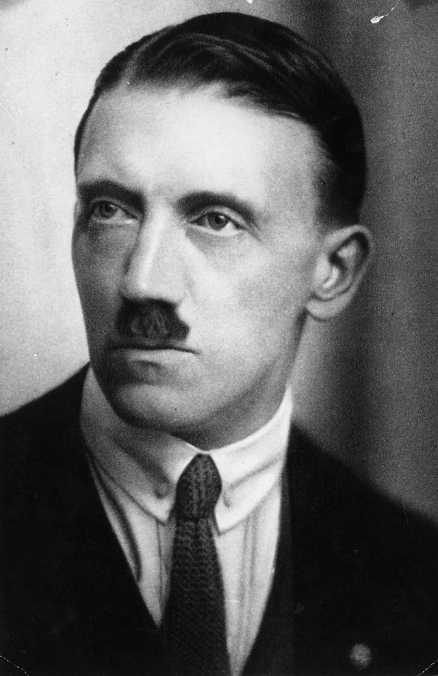 Hitler Là Ai? Tiểu Sử Và Tội ác Của "ông Trùm Phát Xít Đức" Chi Tiết