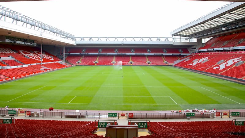 Liverpool: Tiểu sử câu lạc bộ và thành tích của "The Kop"