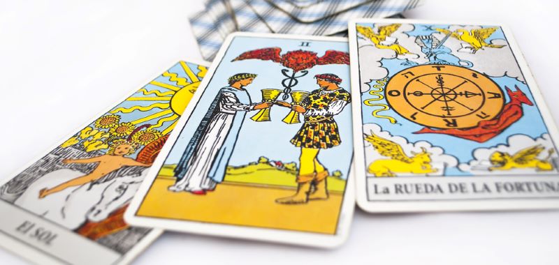 Hướng dẫn đọc bài Tarot đơn giản cho người mới bắt đầu